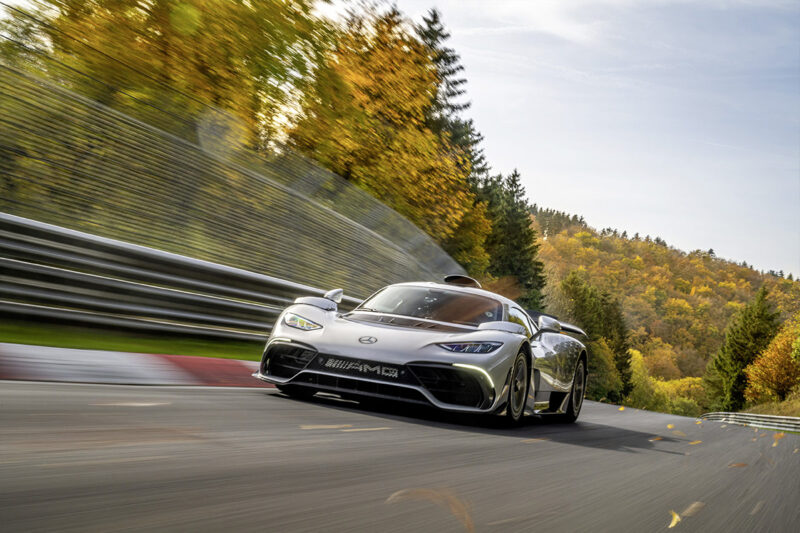 Mercedes Amg One Riscrive La Storia Anche A Monza