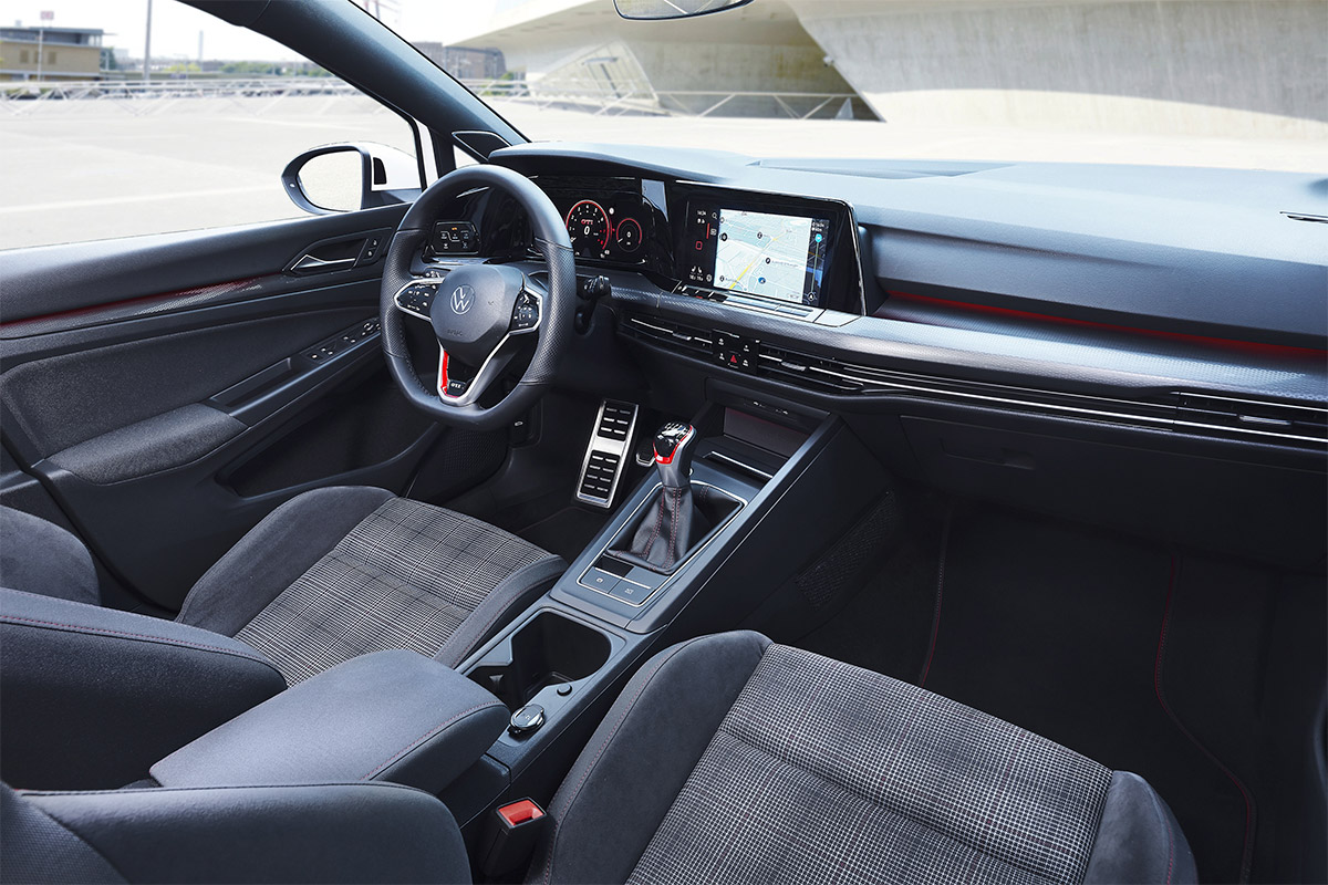 Volkswagen Golf GTI MT Ultimate, interni