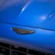 Aston Martin Vantage, Ion Blue, logo