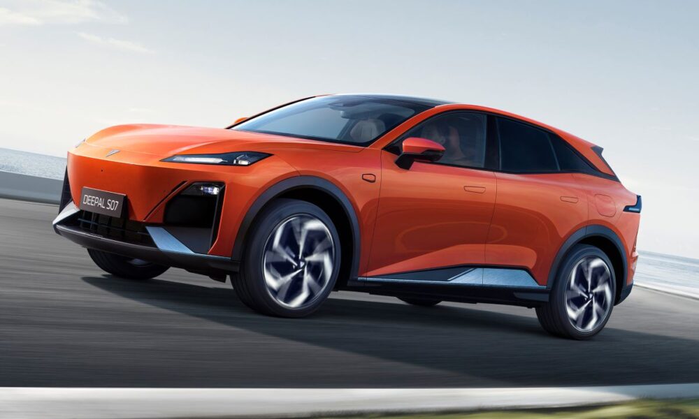 ChangAn Uno Dei Pi Grandi Produttori Cinesi Arriva In Europa changan-uno-dei-pi-grandi-produttori-cinesi-arriva-in-europa