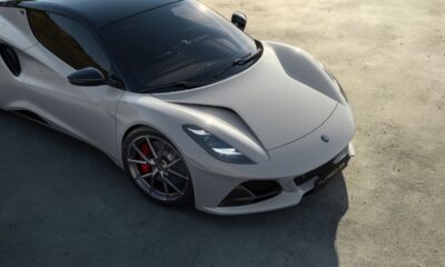 La nuova Lotus Emira Turbo SE