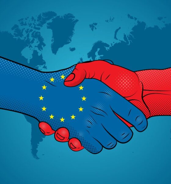 Patto tra Europa e Cina, stretta di mano
