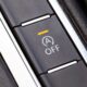 Auto, pulsante per lo spegnimento del sistema start-stop