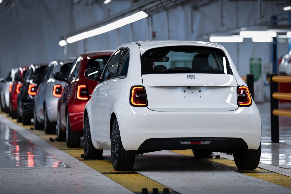 Fiat 500 Hybrid, produzione Mirafiori