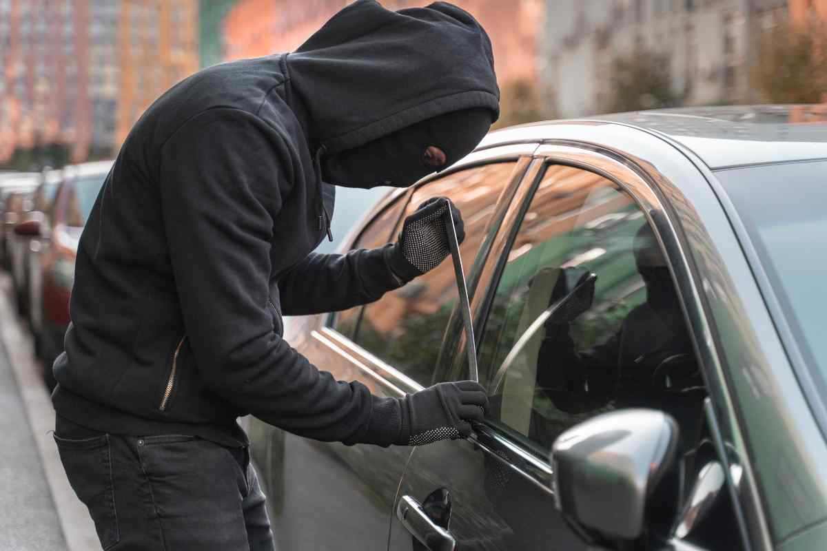 Furti auto curiosità