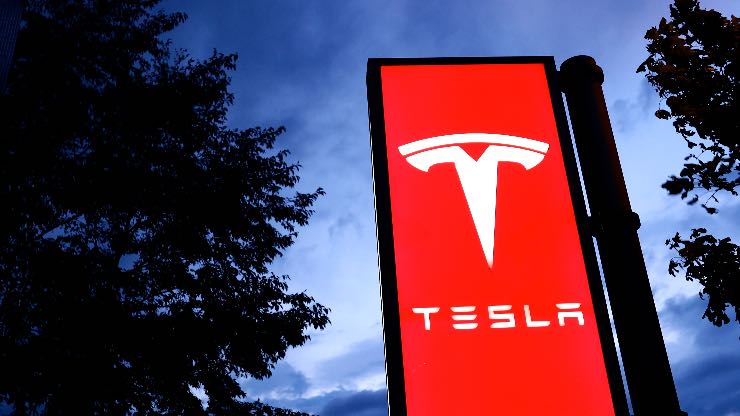 Tesla che danni