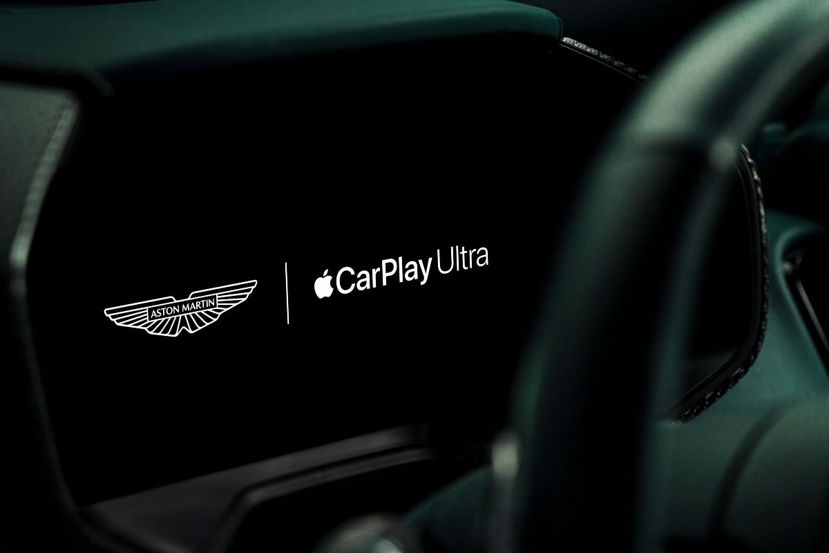 Apple CarPlay Ultra, su Aston Martin DBX