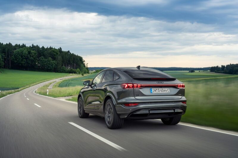 La nuova Audi Q6 Sportback e-tron