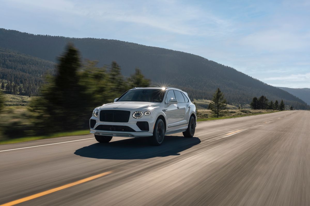 La nuova Bentley Bentayga Speed