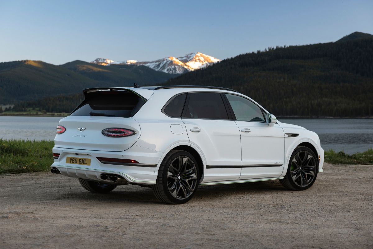 La nuova Bentley Bentayga Speed