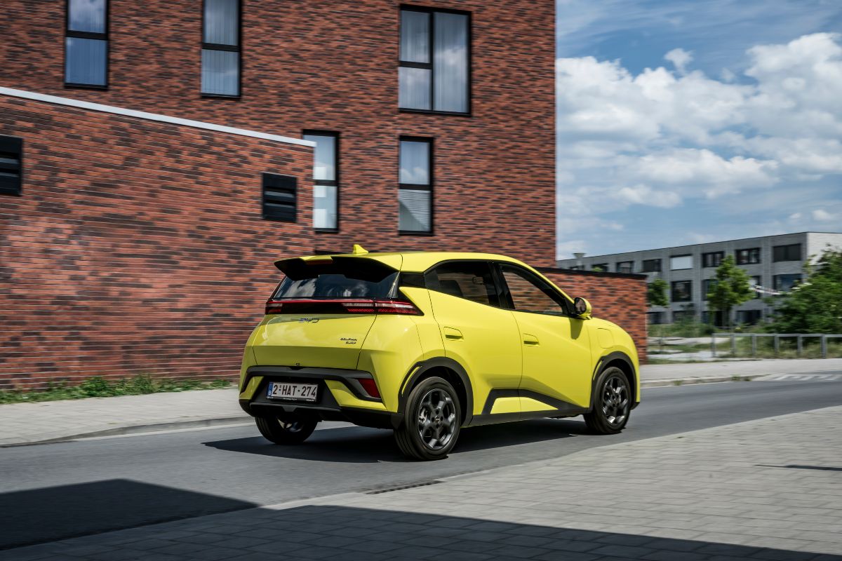 BYD Dolphin Surf, city car elettrica
