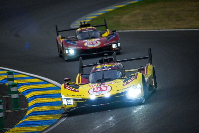 La Ferrari 499P #83 in azione alla 24 ore di Le Mans 2025