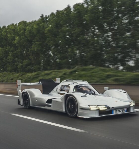 La nuova Porsche 963 RS