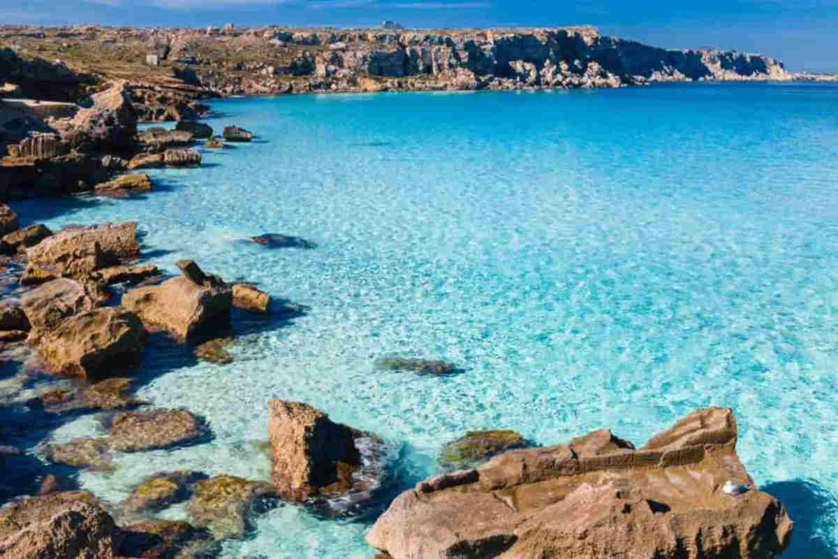 Cala Rossa a Favignan