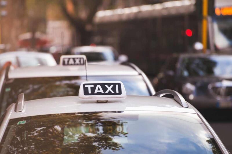 Taxi auto guadagni