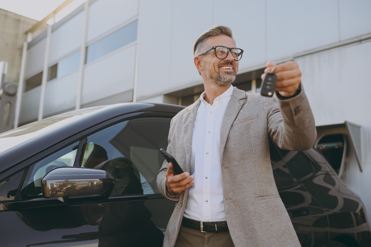 Il noleggio a lungo termine è tra le scelte più apprezzate da privati, professionisti e aziende per una gestione efficace dell’auto.