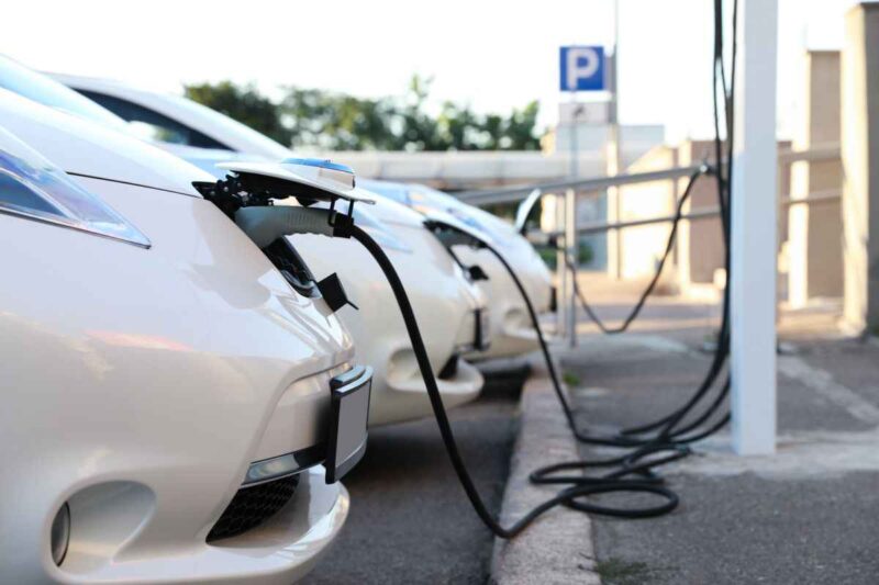 Auto elettrica novità