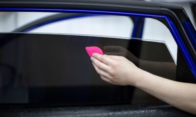 Pellicola oscurante vetri auto