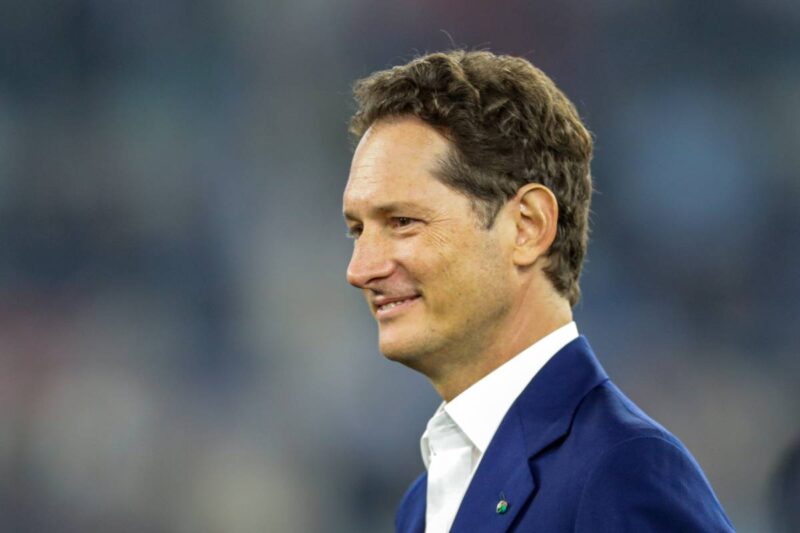 Il presidente di Stellantis John Elkann