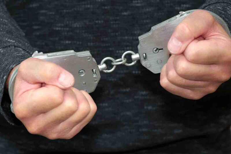 Arresto strisce pedonali