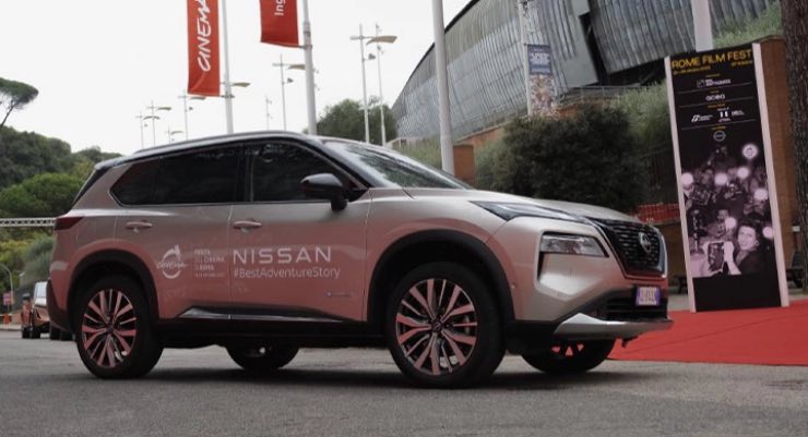 Auto licenziamento Nissan