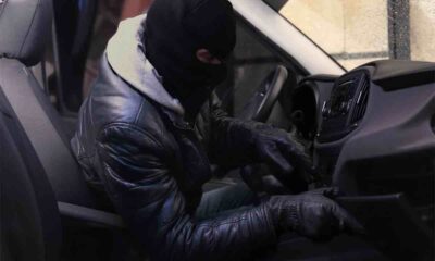 Ladro di auto