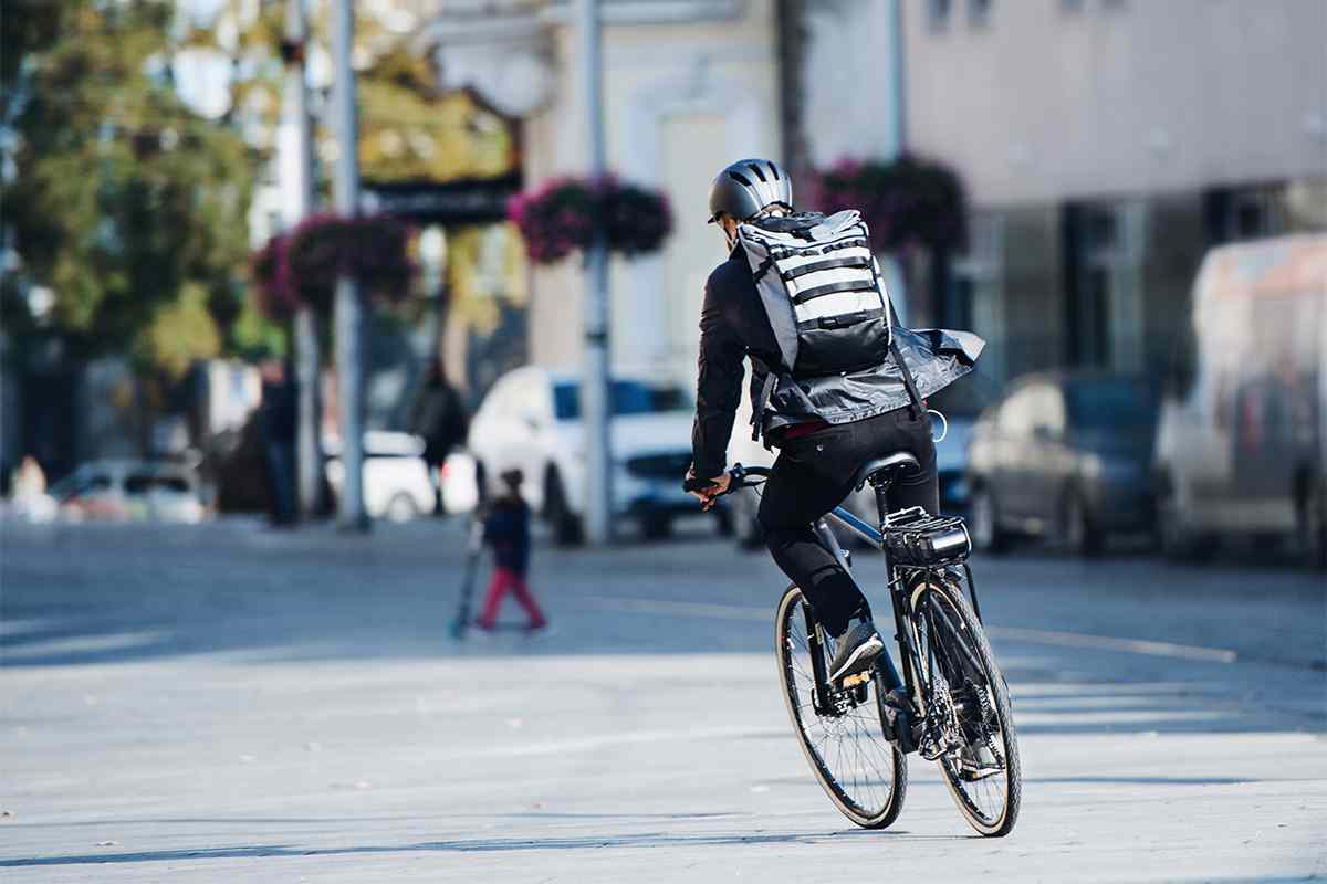 Bicicletta come frenare