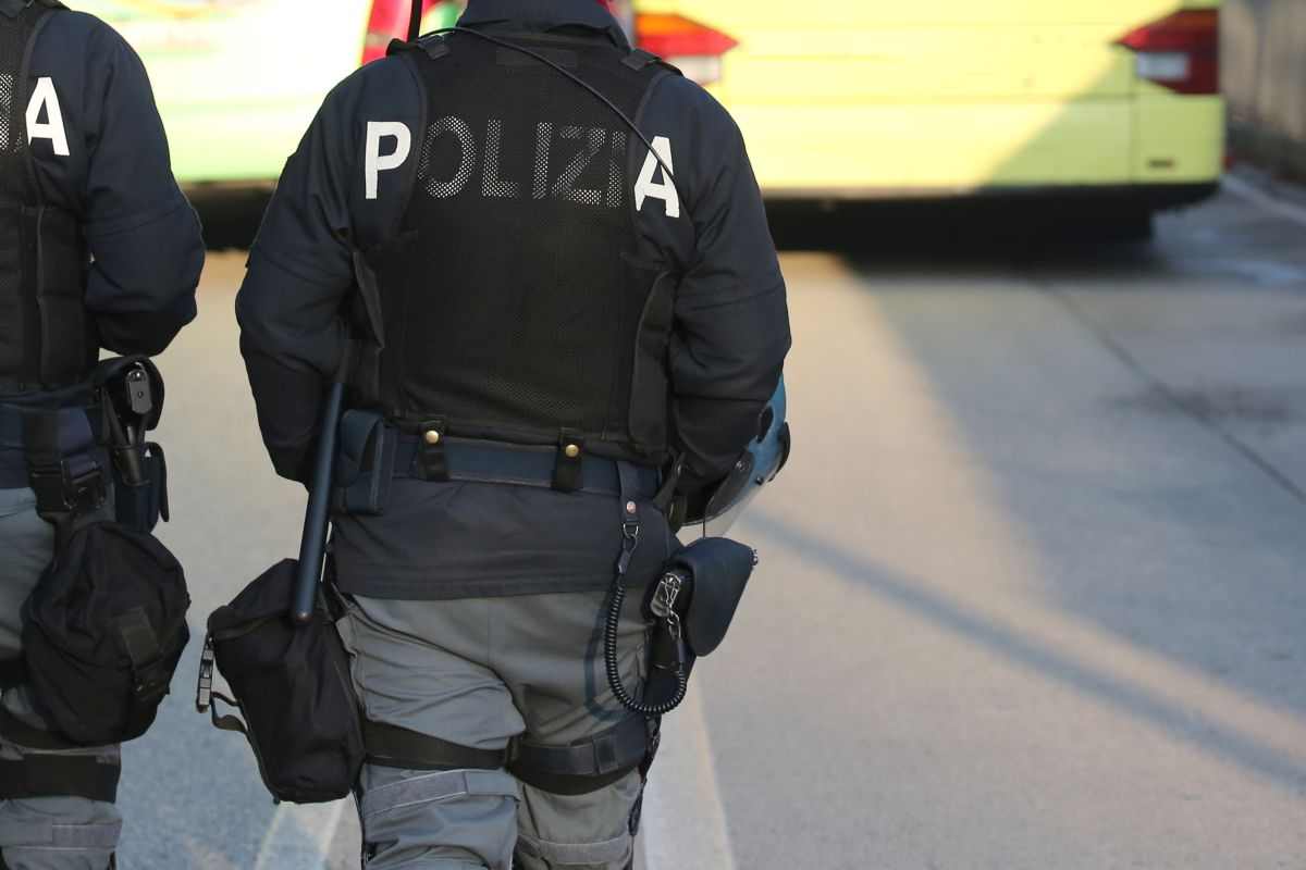 Polizia Locale auto smontata