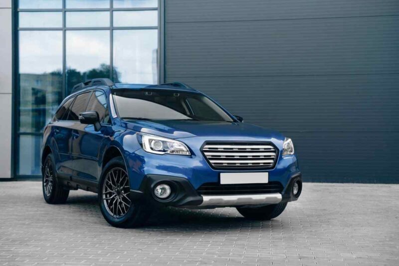 SUV nuovo demolito