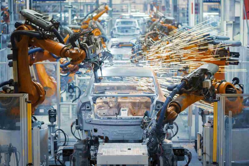 Crisi nel settore manodopera della FIAT: stipendi troppo bassi e nuove assunzioni