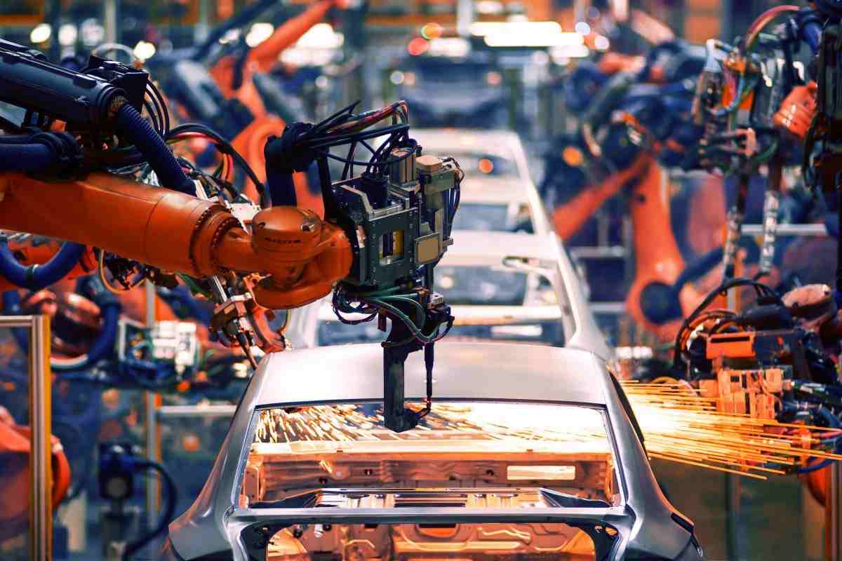 Crisi nel settore manodopera della FIAT: stipendi troppo bassi e nuove assunzioni