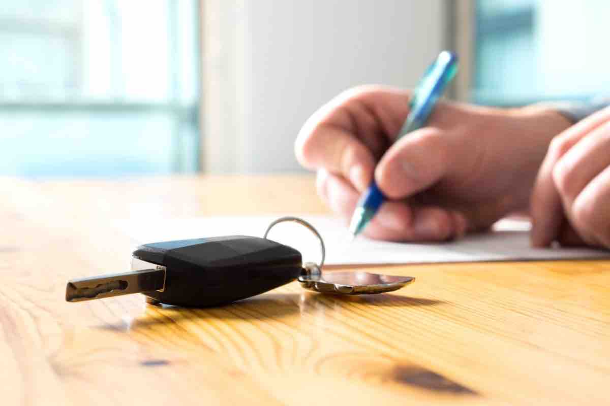 Perdere documenti auto
