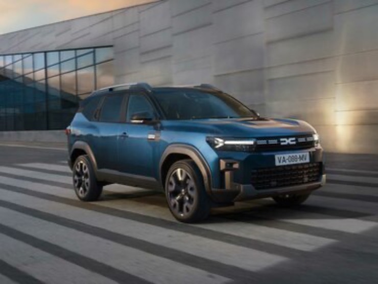 Dacia Bigster rifornimento