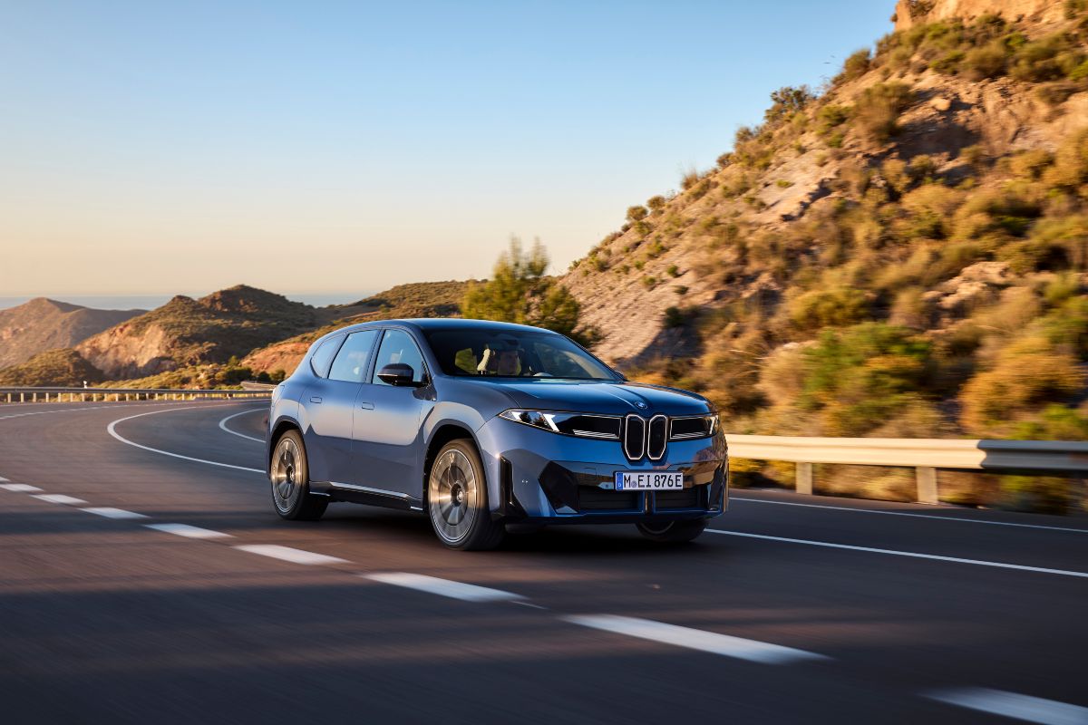 La nuova BMW iX3