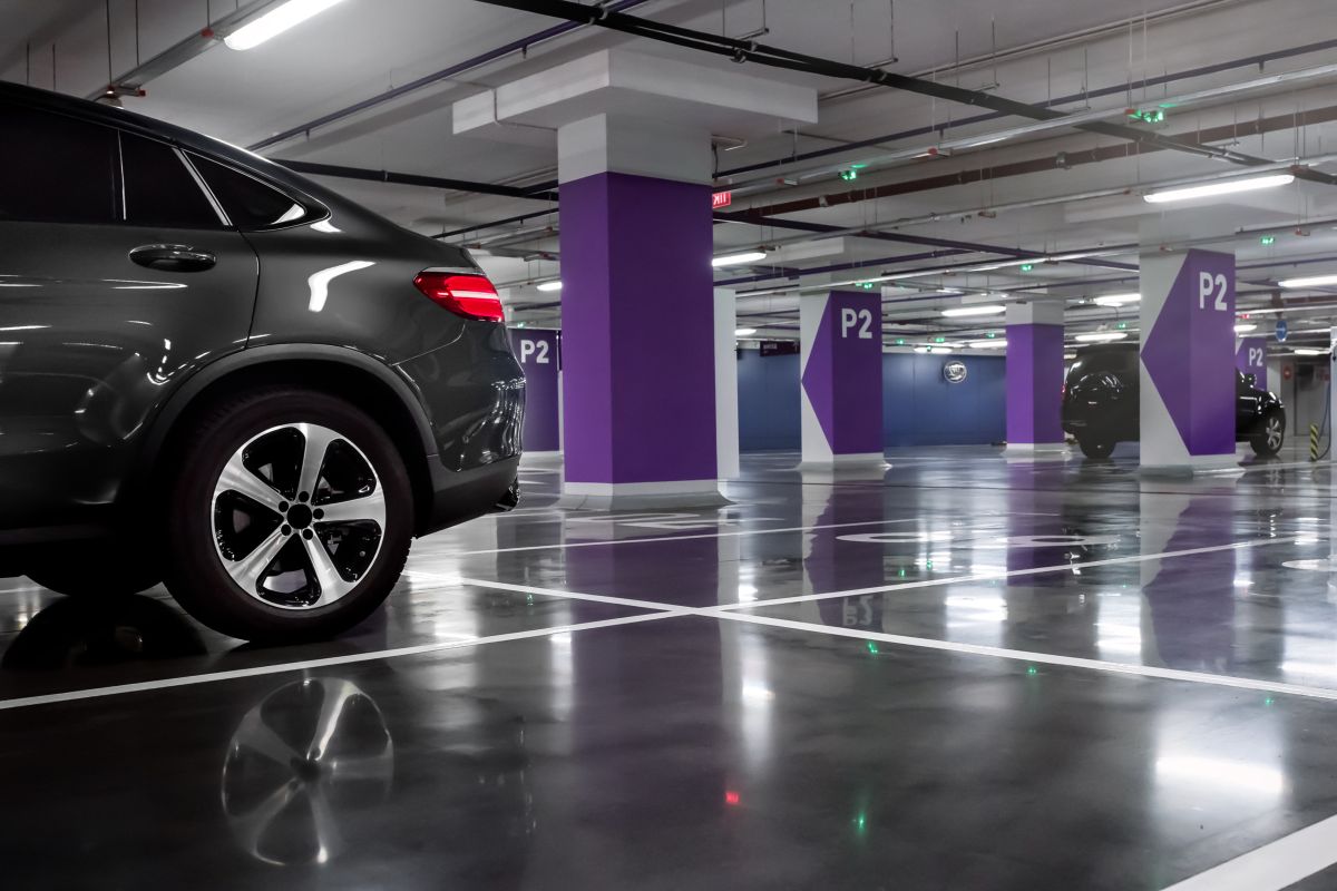 Parcheggio auto coperto