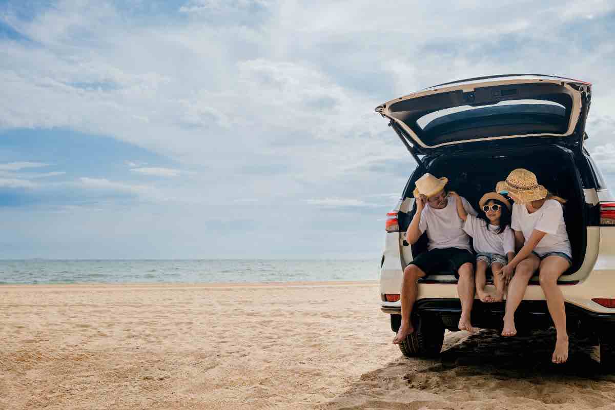 Viaggio auto famiglie