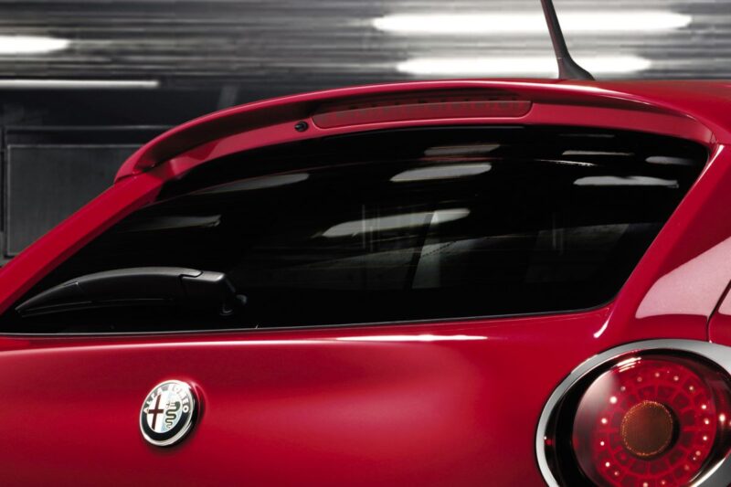 Dettaglio del posteriore di una Alfa Romeo MiTo di colore rosso