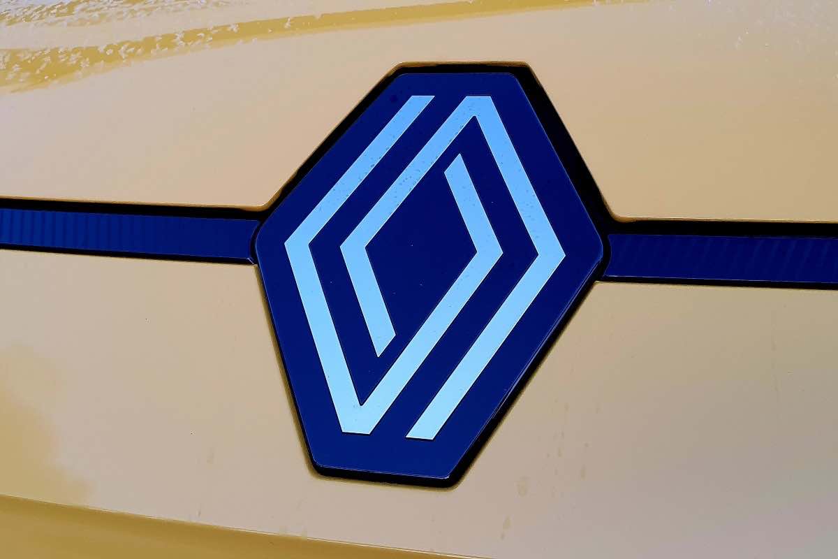 Renault automobili allarme