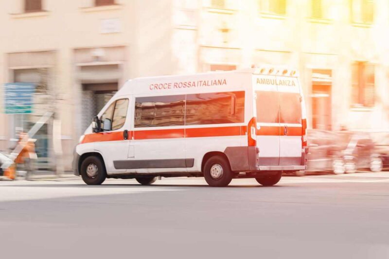 ambulanza cosa dice la legge