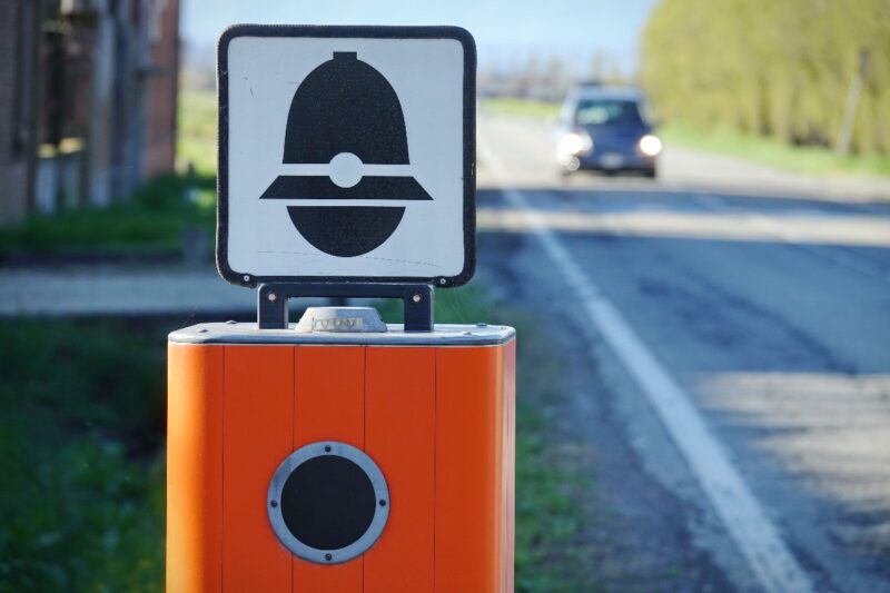 Autovelox fisso per il controllo elettronico della velocità