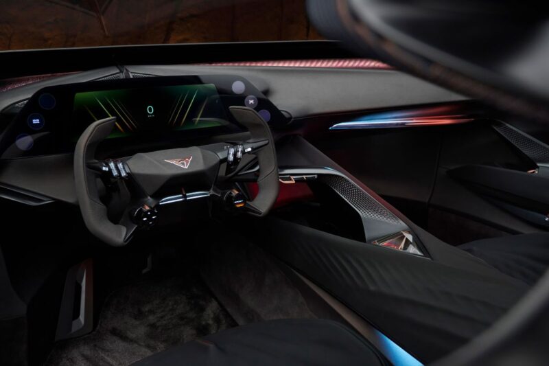 Gli interni della nuova concept Cupra Tindaya