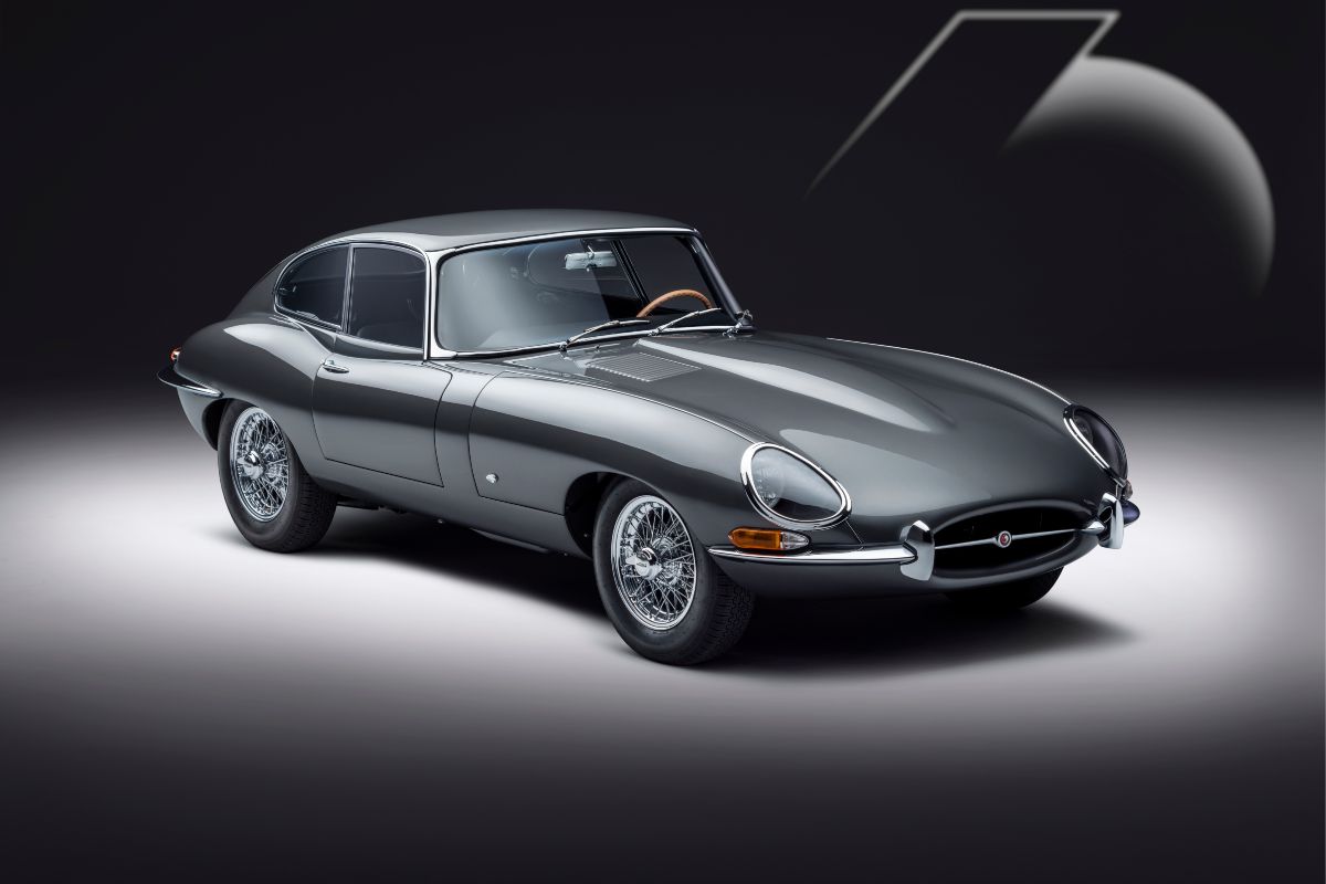 Jaguar E‑type 60 Collection di colore grigio
