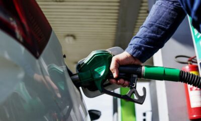 Rifornimento carburante, pompa benzina