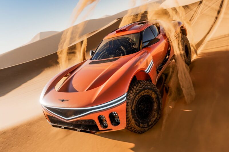 Genesis X Skorpio Concept tra le dune del deserto