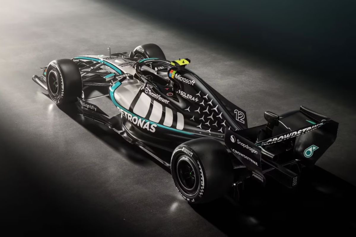 La Mercedes AMG F1 - W17 , che correrà nel campionato 2026
