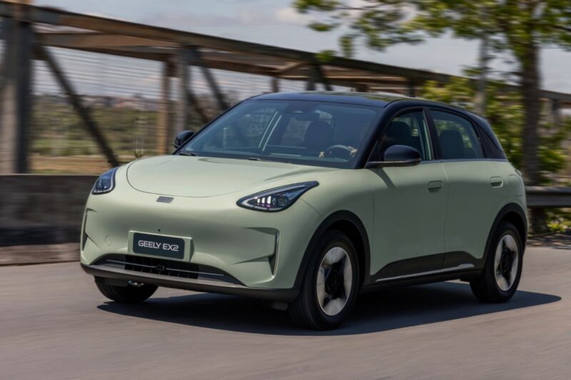 La nuova Geely EX2
