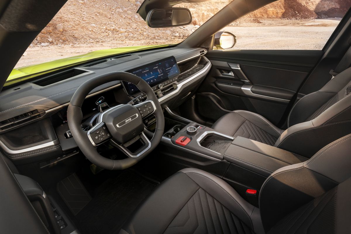 Vista degli interni della nuova Jeep Compass