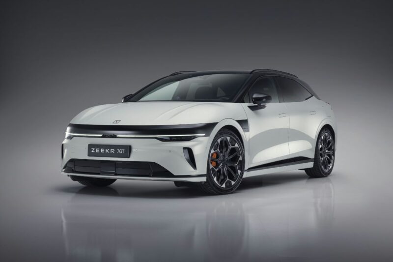 La nuova Zeekr 7GT