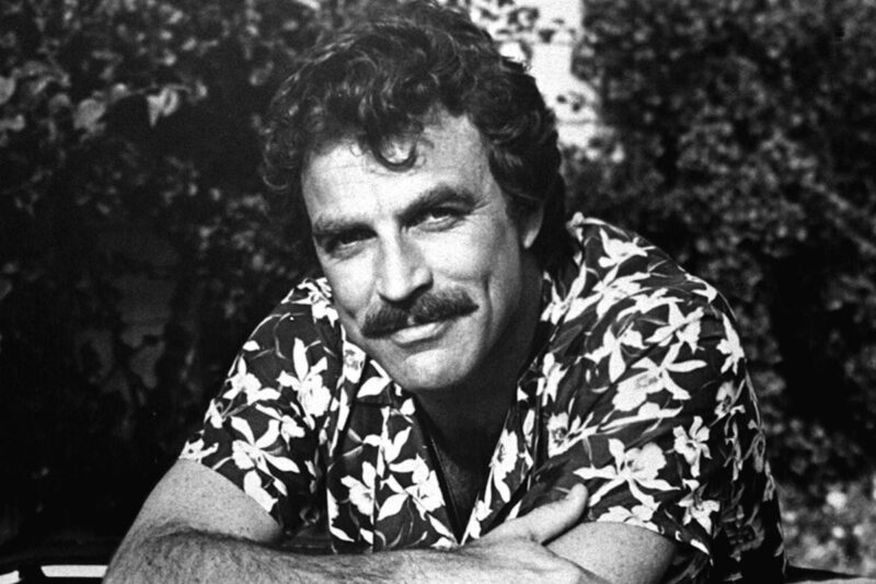 Tom Selleck nei panni di Thomas Magnum
