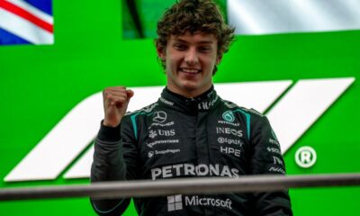 Andrea Kimi Antonelli sul podio del Gran Premio di Cina di F1 2026.